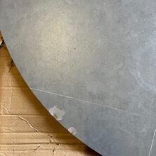 Kerek étkezőasztal MURANO 120 cm – szürke márvány hatású MÁSODOSZTÁLYÚ TERMÉK