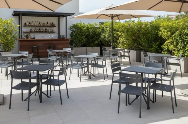 Capri Arm kültéri szék, fekete