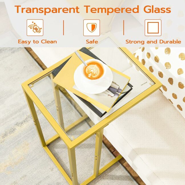 Aranyszínű fém kisasztal üveg asztallappal